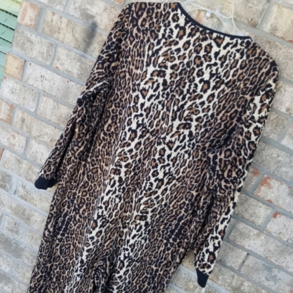 Nick&Nora LEOPARD OnePiece Fleece Footed Pajamas Sleeper (Med 8/10) Costume - Picture 4 of 10